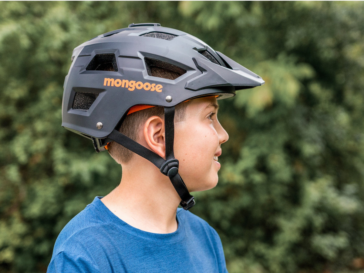 Mongoose Capture Youth Bike Helmet