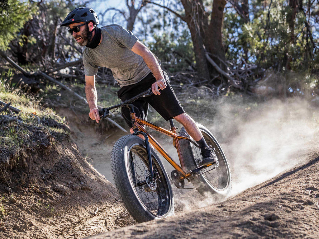 Mongoose Argus ST 26-inch Fat Tire Mountain Bike